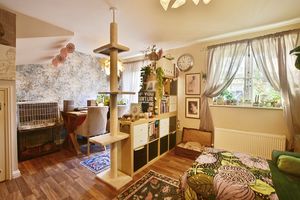 Photo 2- click for photo gallery